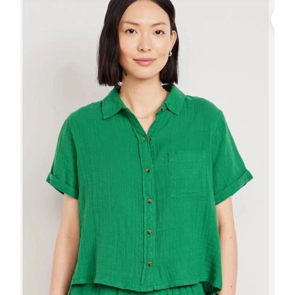 Old Navy Tops - Old Navy Crinkle Gauze Button Down Shirt Green Loose Fit Short Sleeve NWT XS